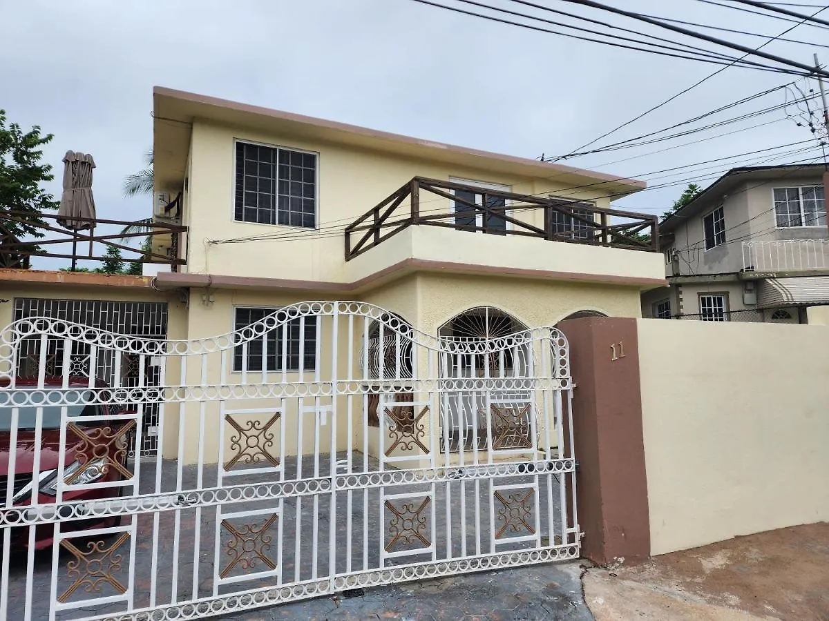 11Onessex1 In The Heart Of Kingston Ja Dn Vacations Apartamento 0*,