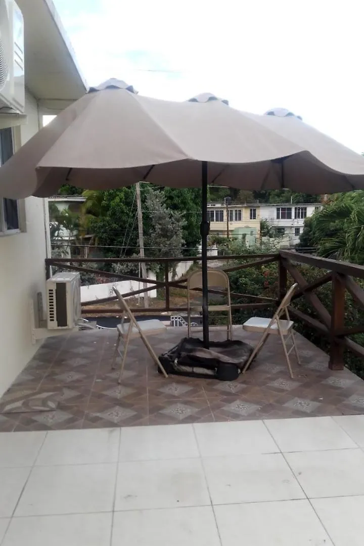 11Onessex1 In The Heart Of Kingston Ja Dn Vacations Apartment